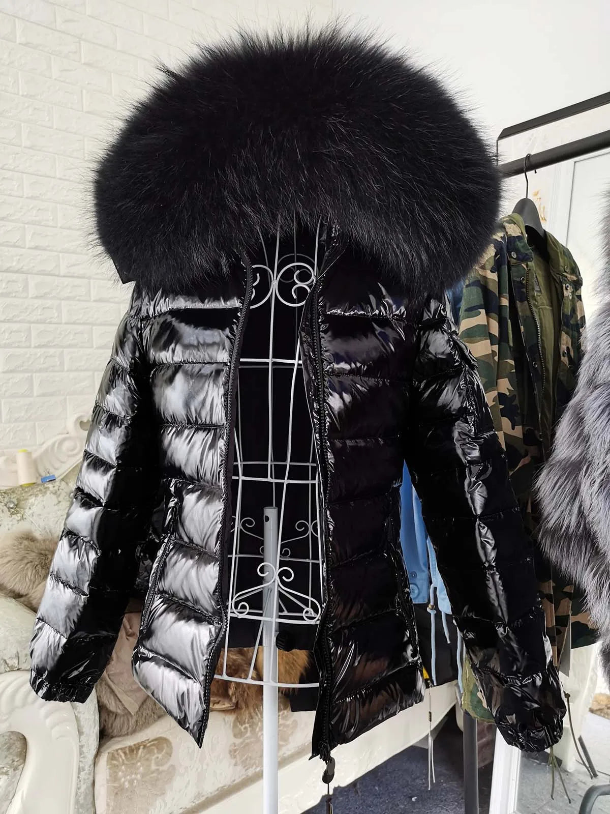 Real Fur Coat Parkas Duck Down Lining Coat Real Raccoon Fur Collar