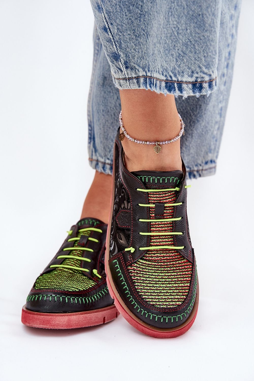 Low Shoes Model 212571 Step in Style
