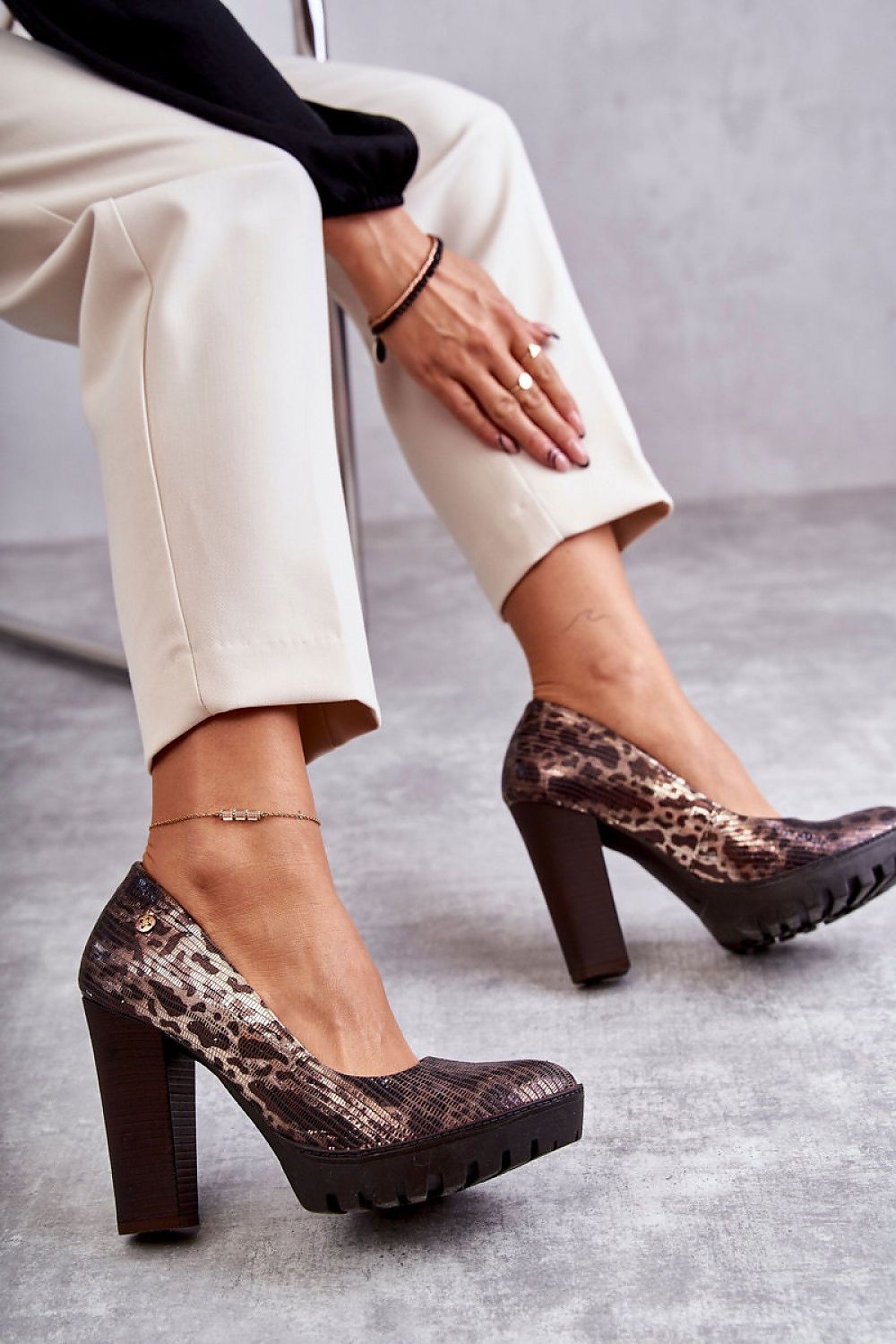 Block Heel Pumps Model 175294 Step in Style