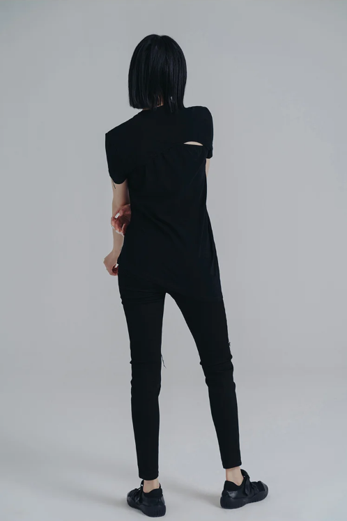 Wallcy Irregular Hem T-Shirt