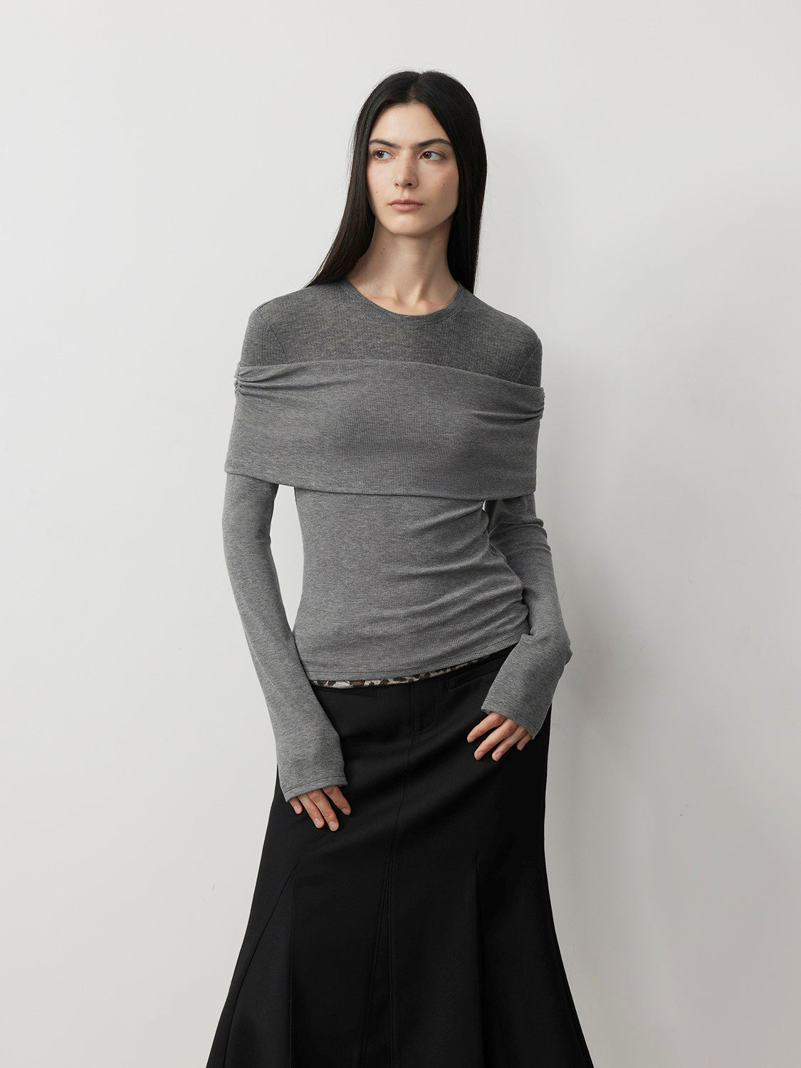 "Modern Tricks" Layere Splicing One-Shoulder Sheer Shirt