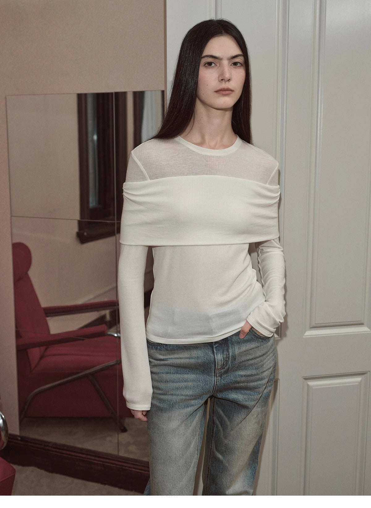 "Modern Tricks" Layere Splicing One-Shoulder Sheer Shirt