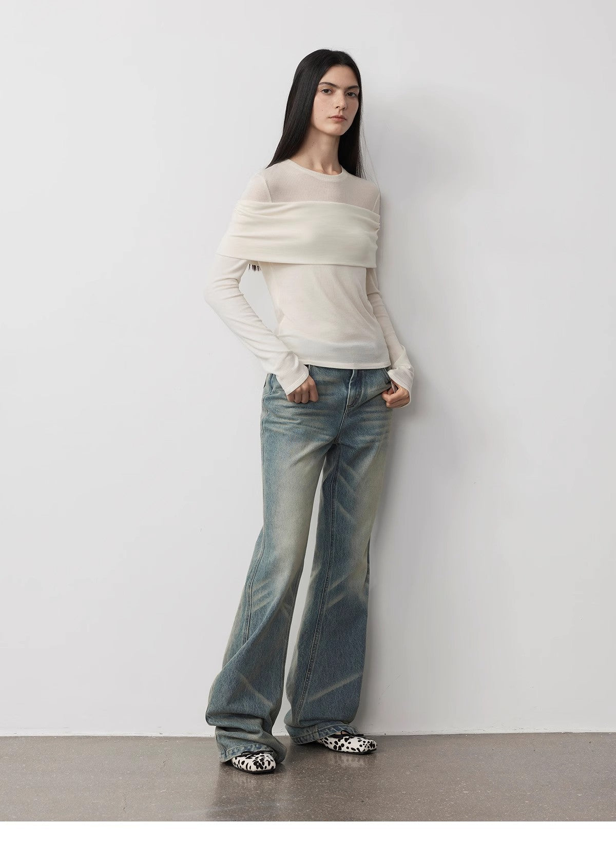 "Modern Tricks" Layere Splicing One-Shoulder Sheer Shirt