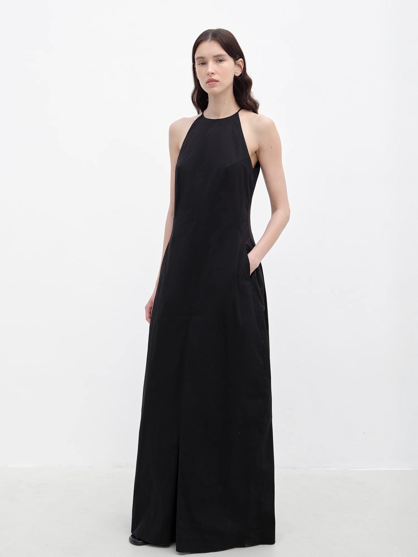 "Piano Music" Halterneck Waist-Cinching Cocoon Dress