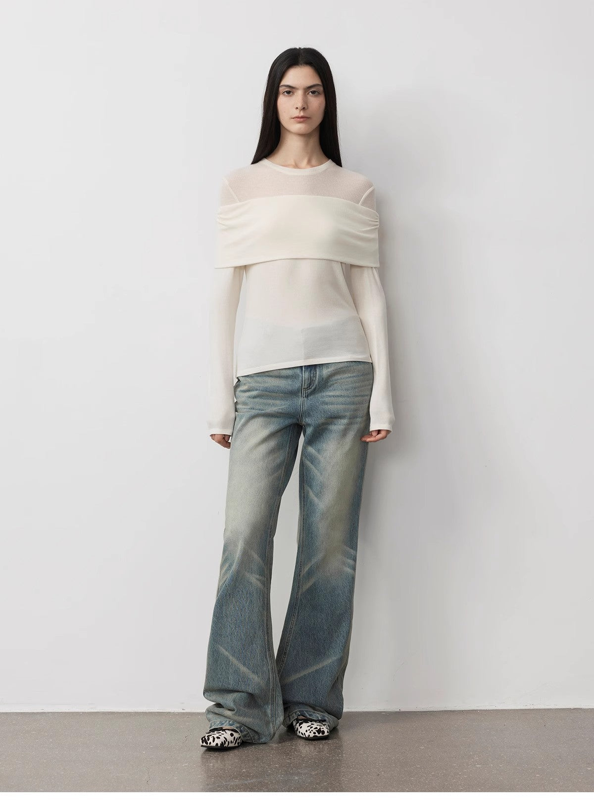 "Modern Tricks" Layere Splicing One-Shoulder Sheer Shirt