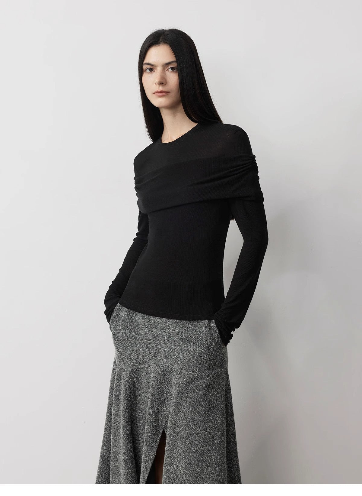 "Modern Tricks" Layere Splicing One-Shoulder Sheer Shirt