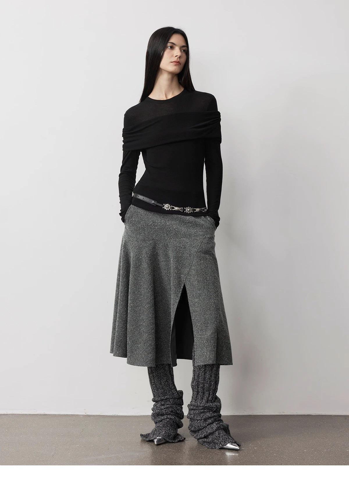 "Modern Tricks" Layere Splicing One-Shoulder Sheer Shirt