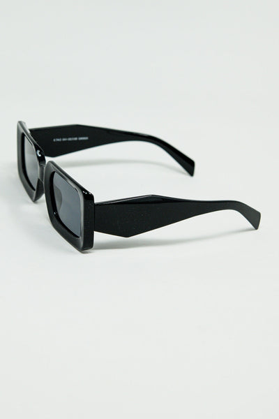 Black Square Sunglasses With Detail on the Side