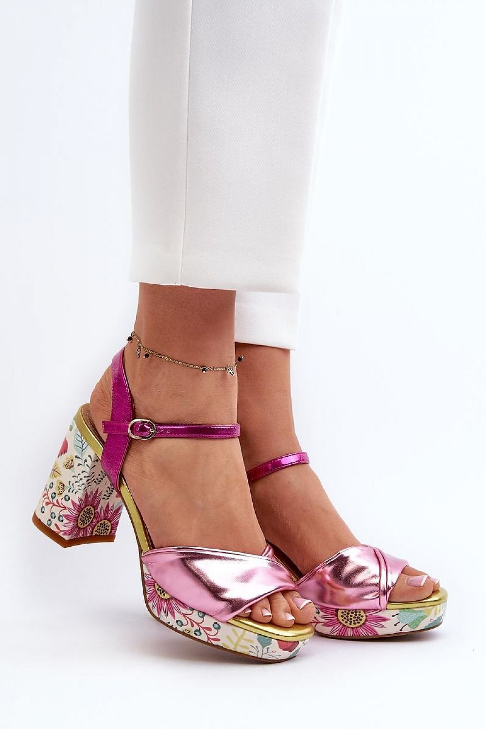 Heel Sandals Model 196971 Step in Style