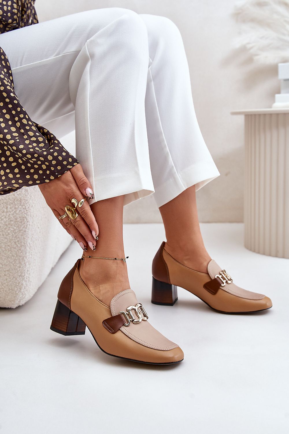 Block Heel Pumps Model 201039 Step in Style