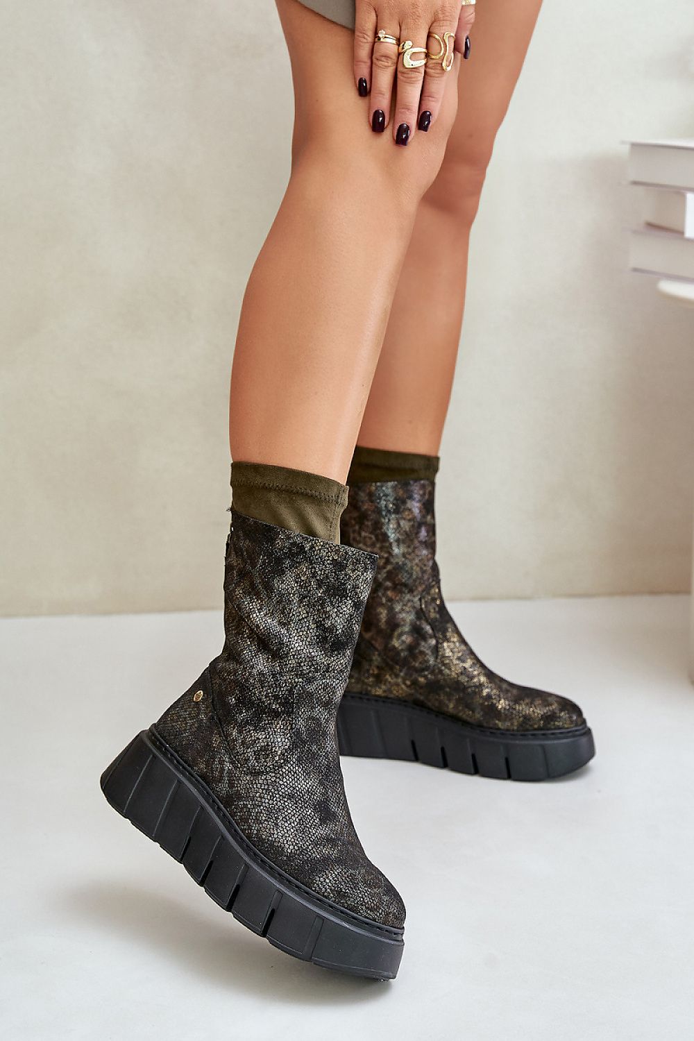 Boots Model 202804 Step in Style