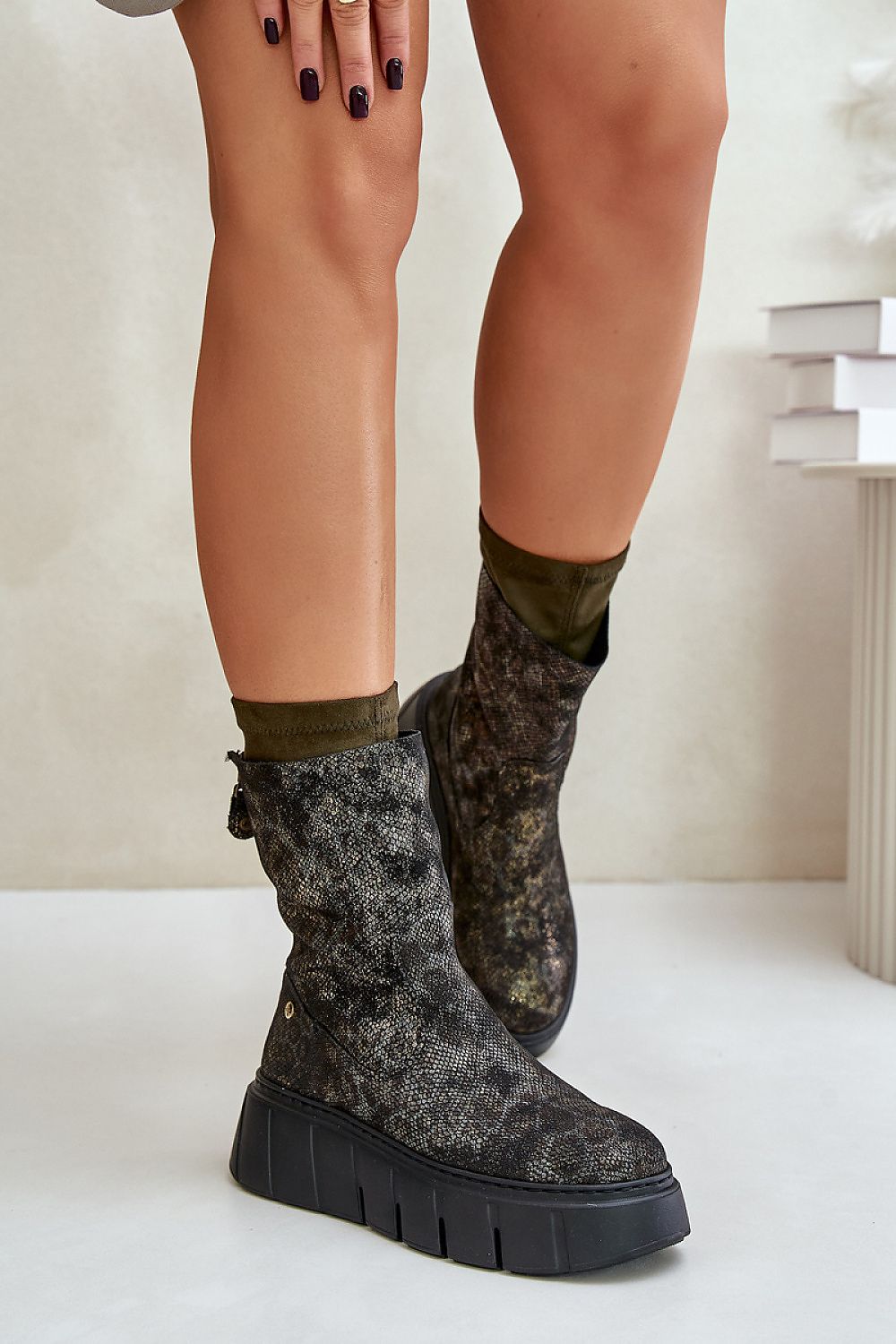 Boots Model 202804 Step in Style